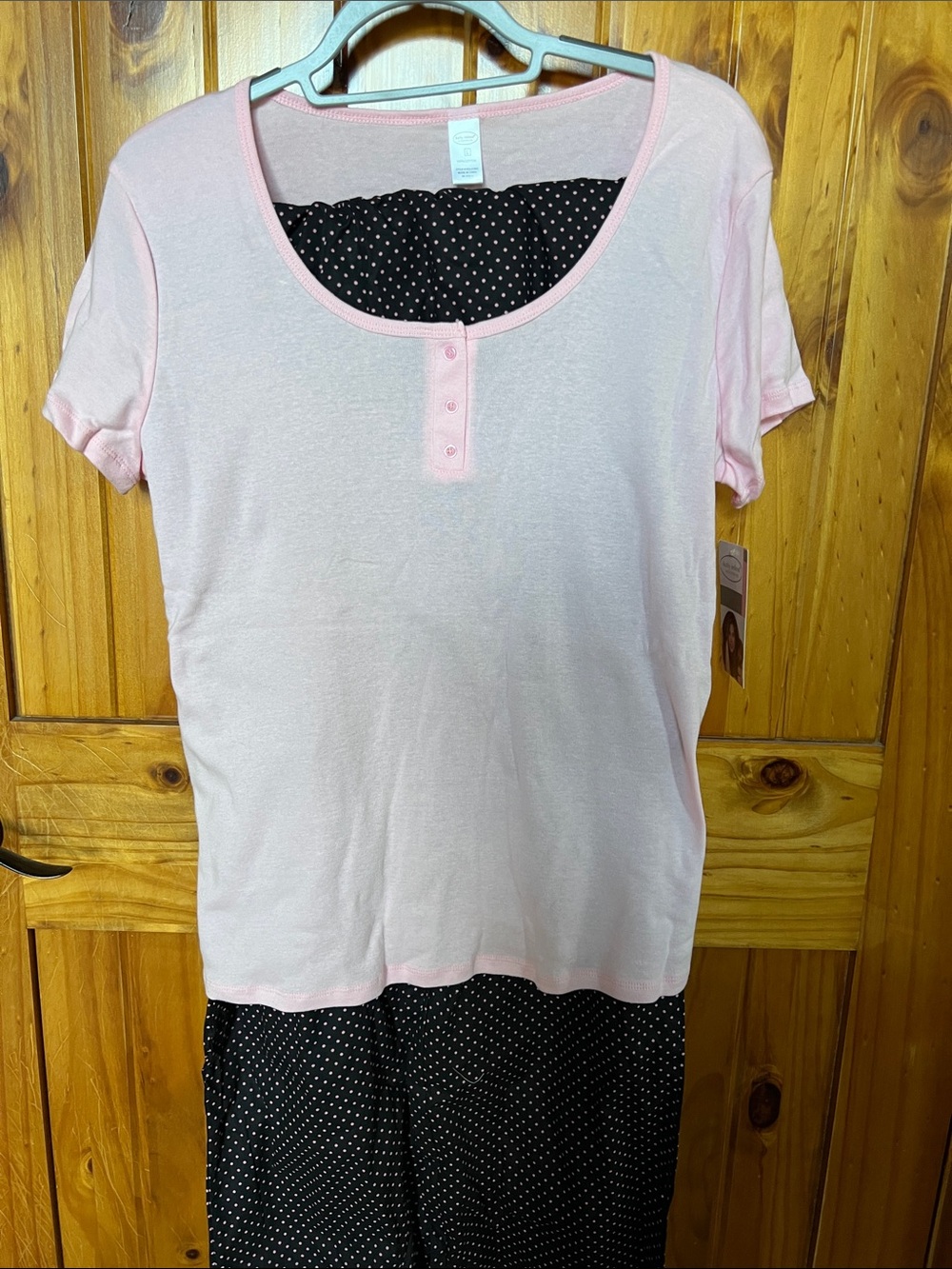 kathy ireland Pink Short Sleeve Henley Top with Black Polka Dot Trim